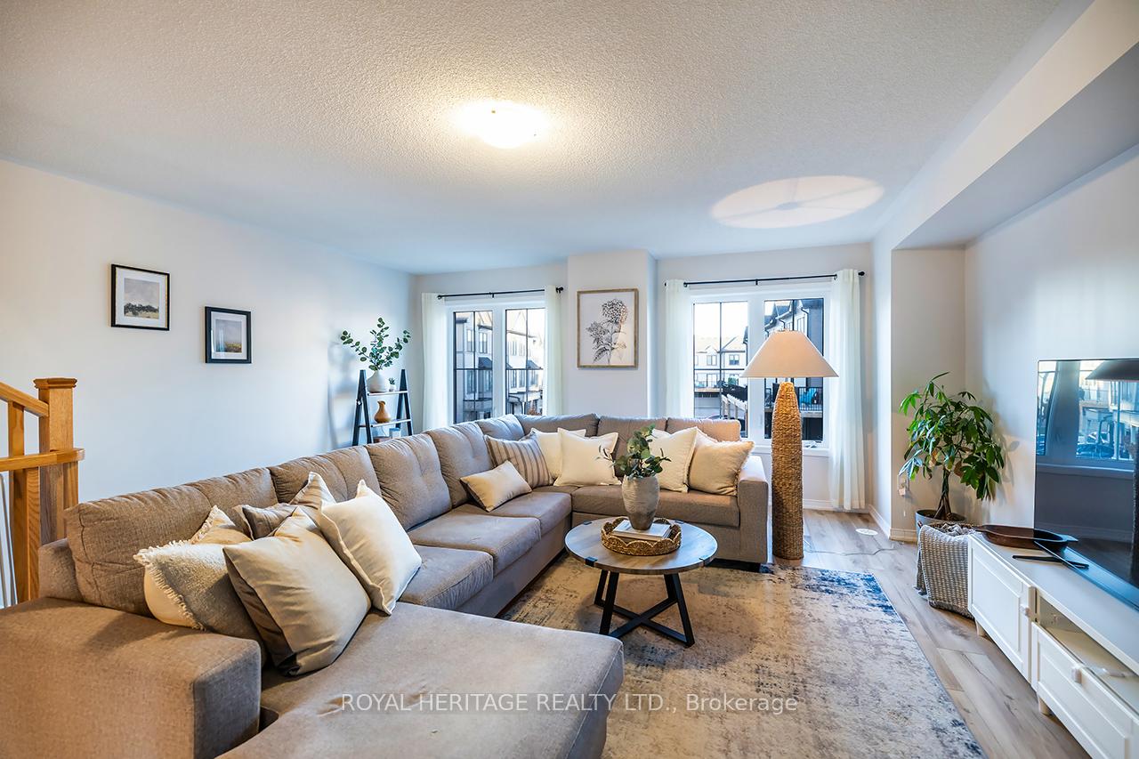 Photo 13 of 114 Jerome Way, Clarington, Bowmanville — HOMEH