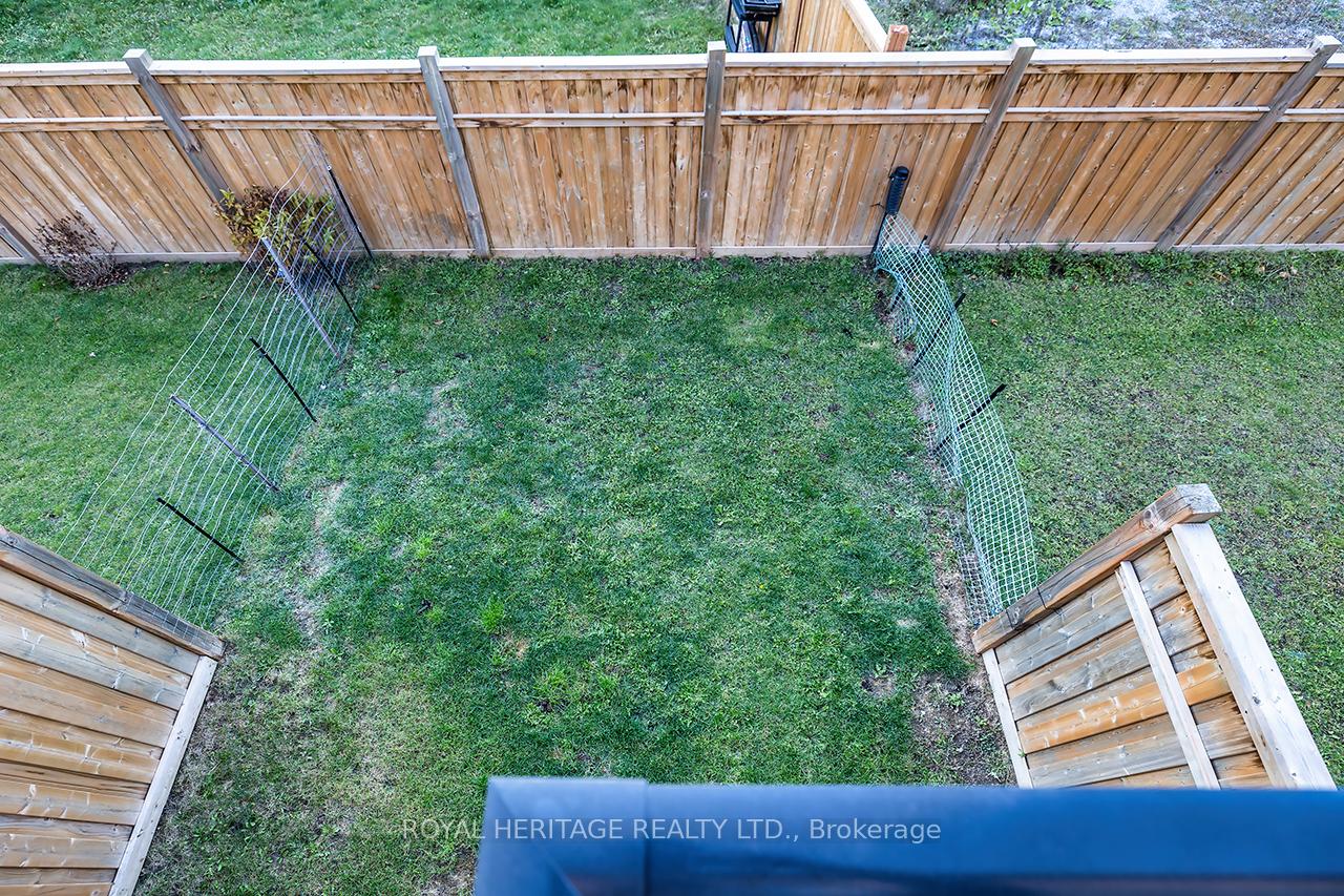 Photo 24 of 114 Jerome Way, Clarington, Bowmanville — HOMEH