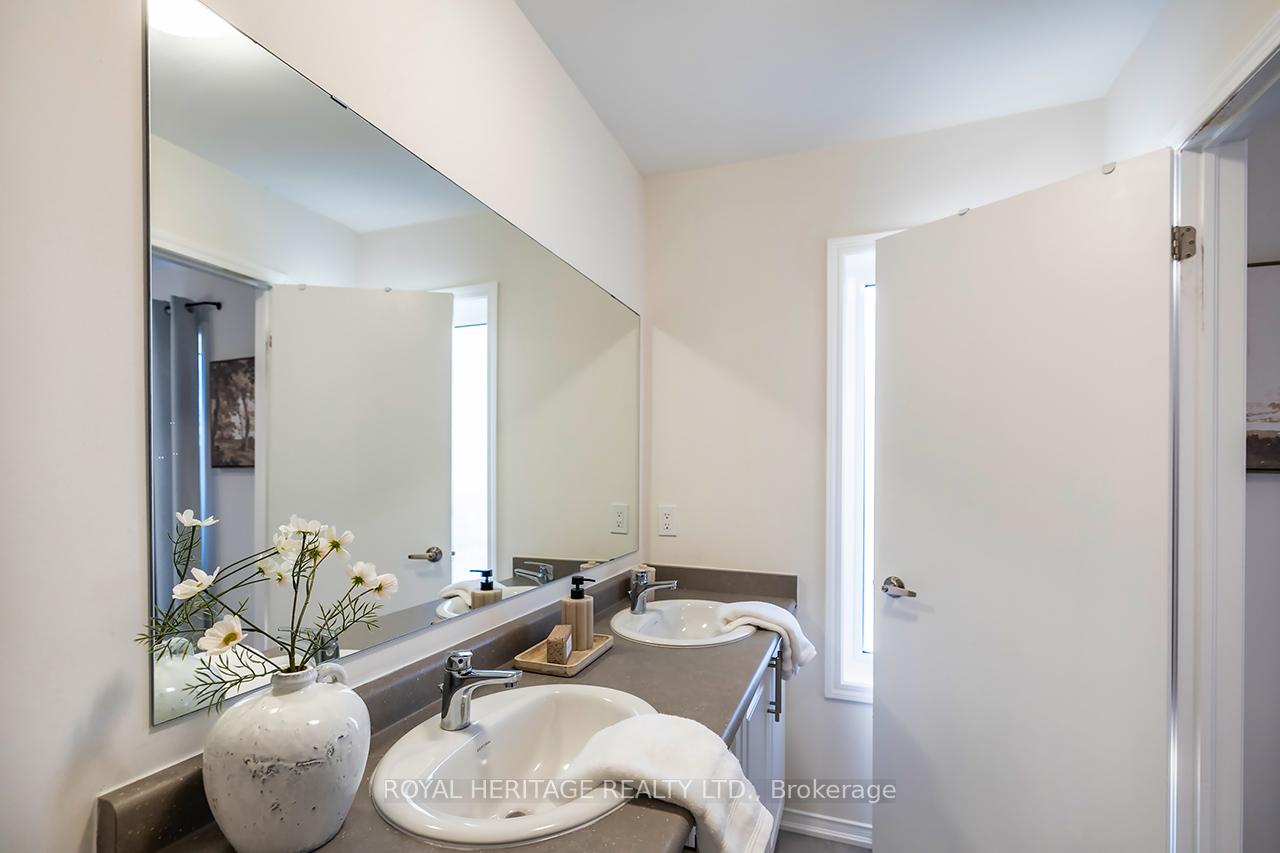 Photo 23 of 114 Jerome Way, Clarington, Bowmanville — HOMEH