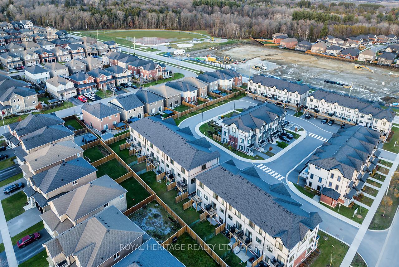 Photo 30 of 114 Jerome Way, Clarington, Bowmanville — HOMEH