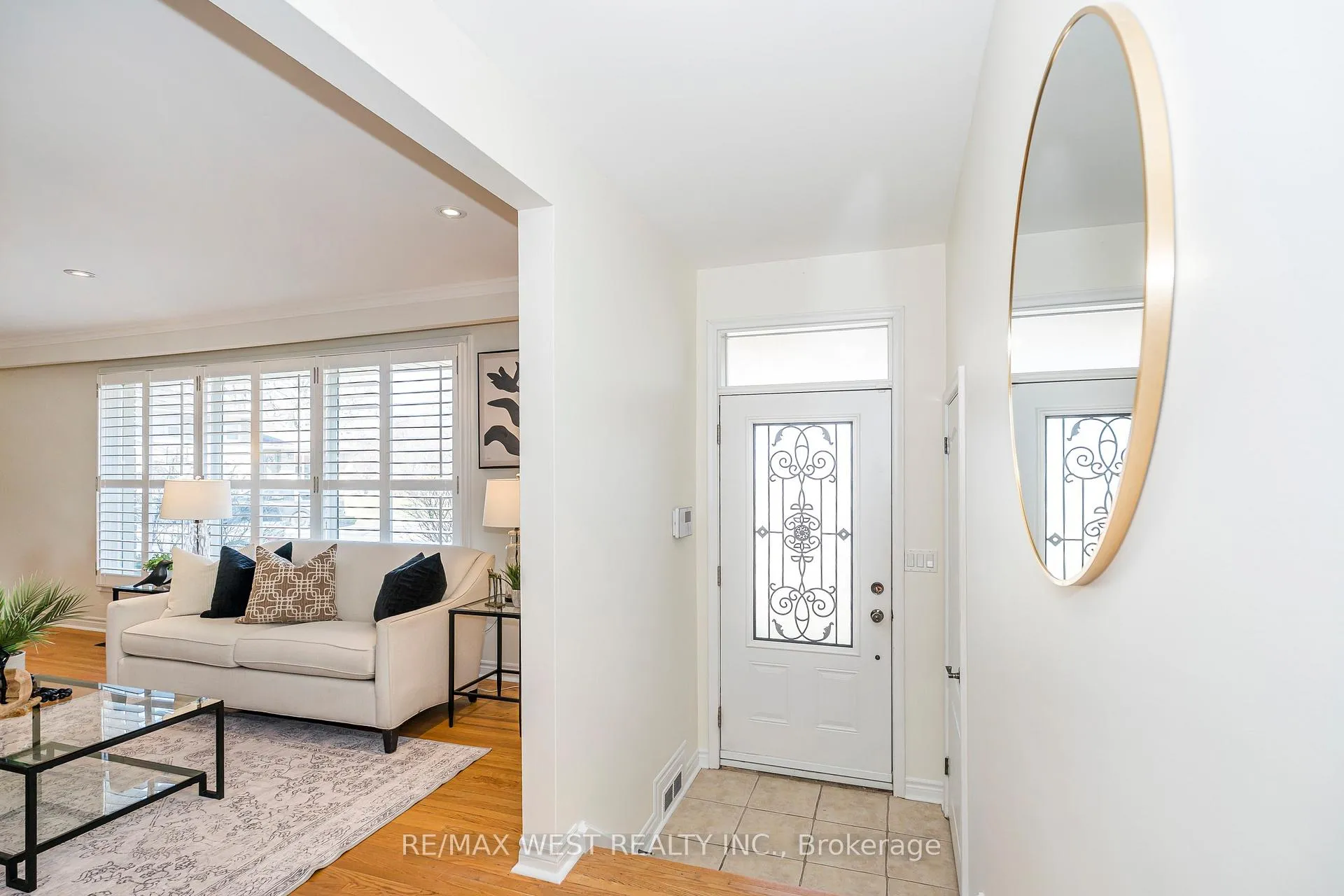 Photo 5 of 6 Prentice Court, Etobicoke, Willowridge-Martingrove-Richview — HOMEH