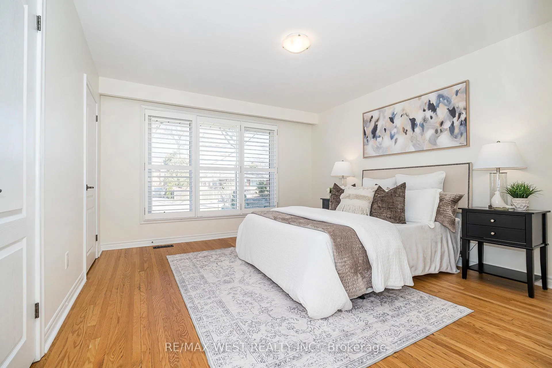 Photo 15 of 6 Prentice Court, Etobicoke, Willowridge-Martingrove-Richview — HOMEH