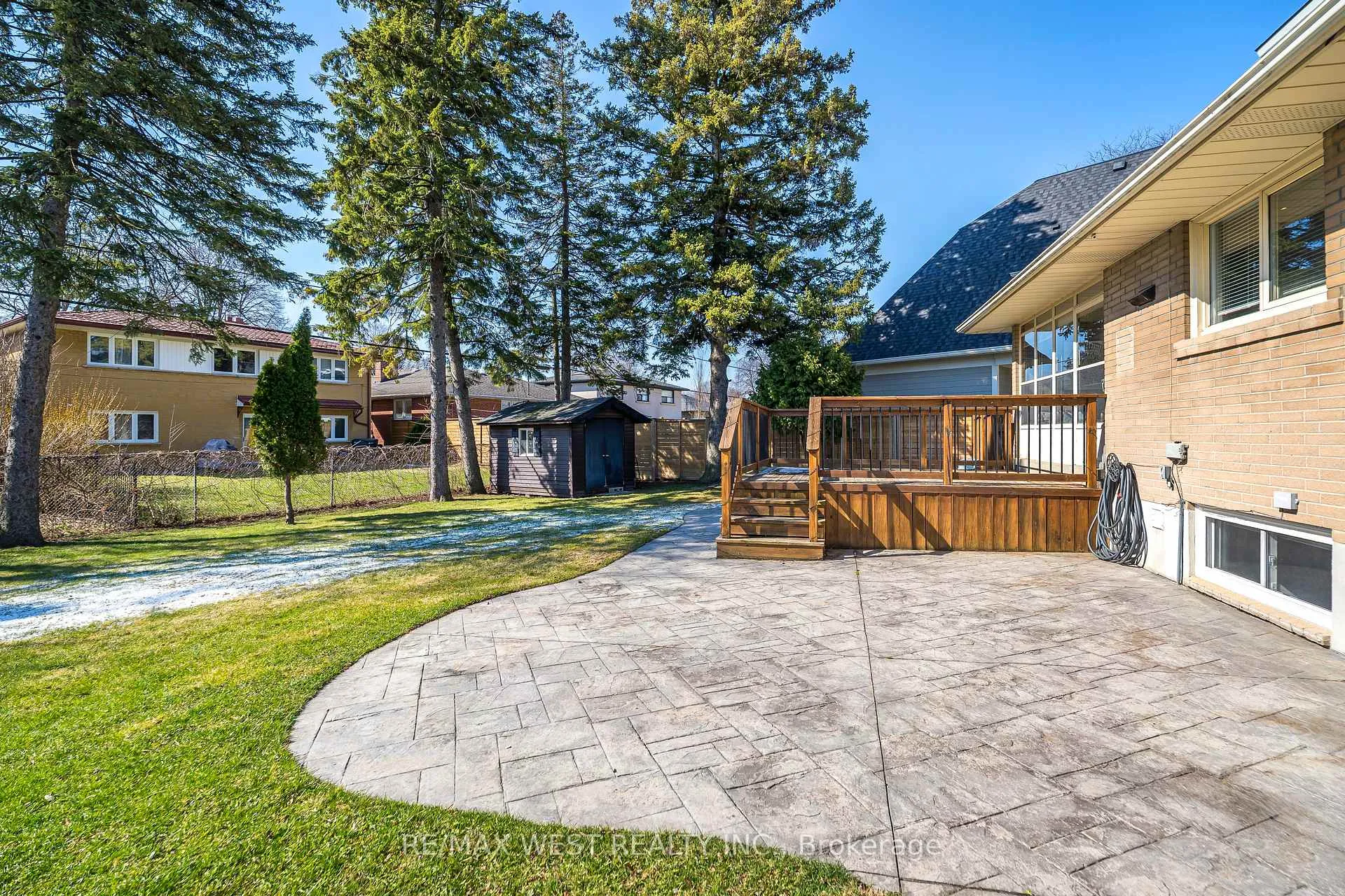 Photo 31 of 6 Prentice Court, Etobicoke, Willowridge-Martingrove-Richview — HOMEH