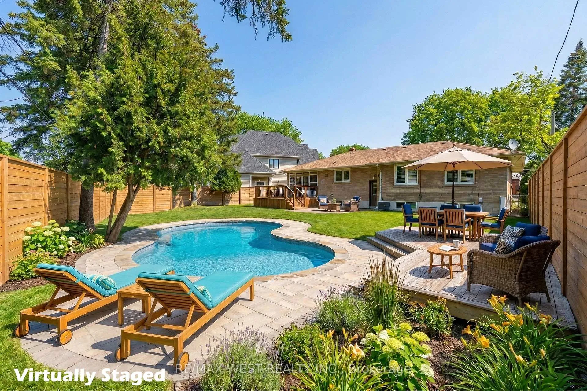 Photo 34 of 6 Prentice Court, Etobicoke, Willowridge-Martingrove-Richview — HOMEH