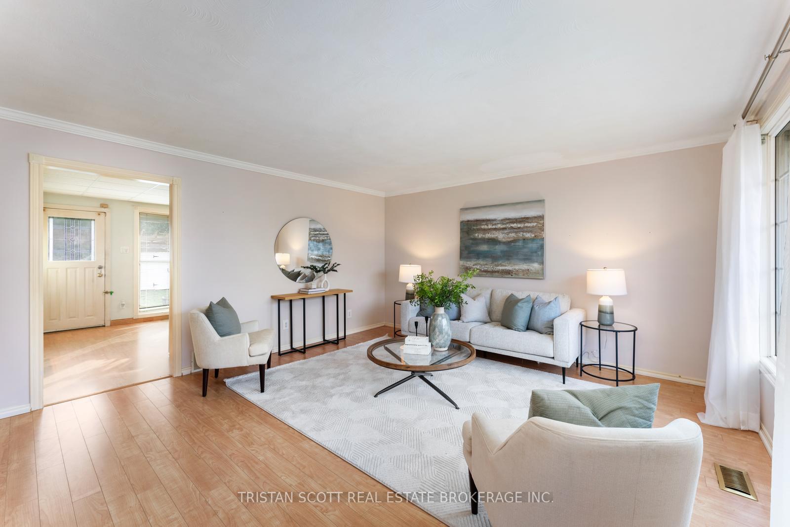 Photo 1 of 79 Glen Castle Drive, Hamilton, Red Hill — HOMEH
