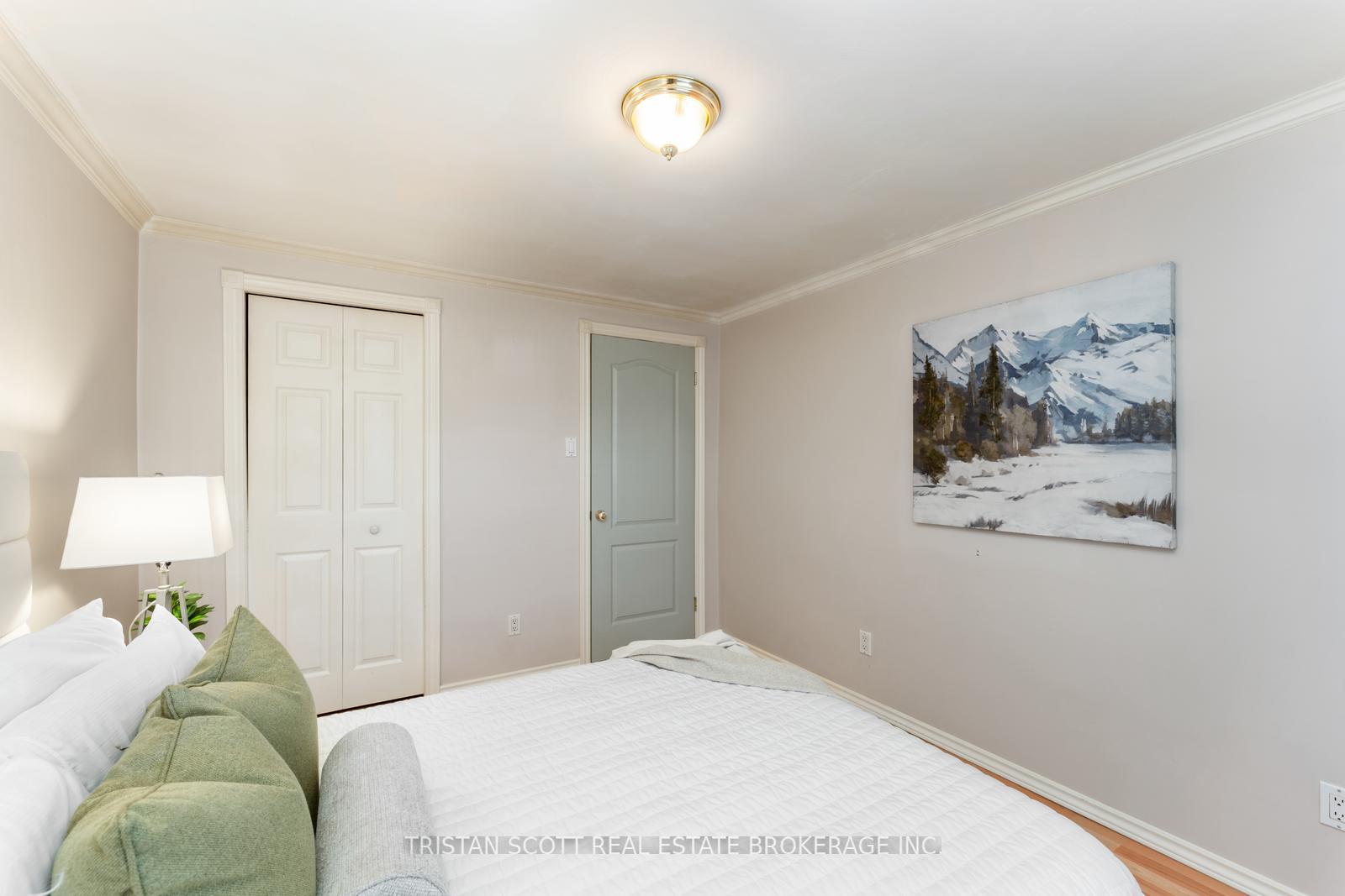 Photo 16 of 79 Glen Castle Drive, Hamilton, Red Hill — HOMEH
