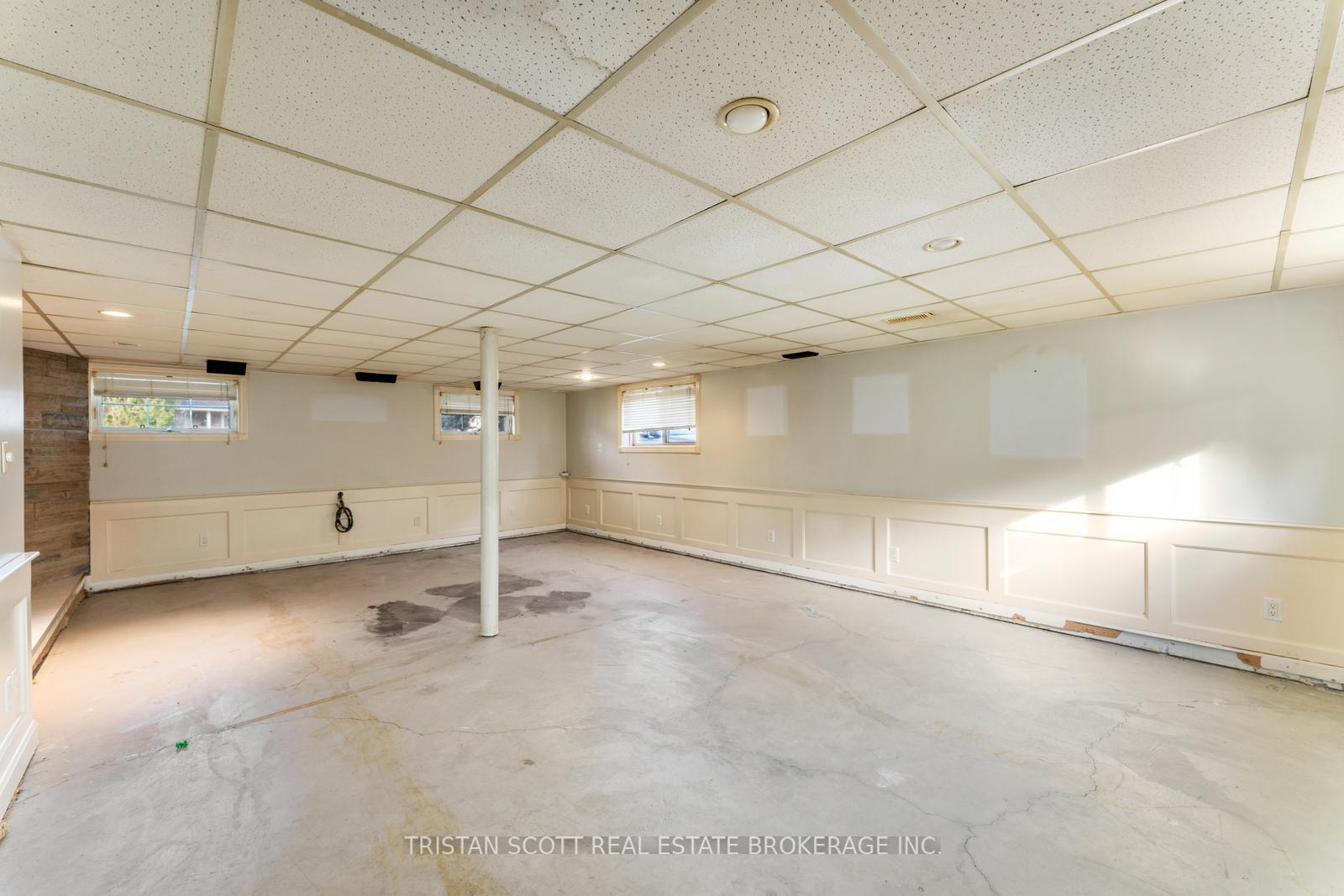 Photo 20 of 79 Glen Castle Drive, Hamilton, Red Hill — HOMEH