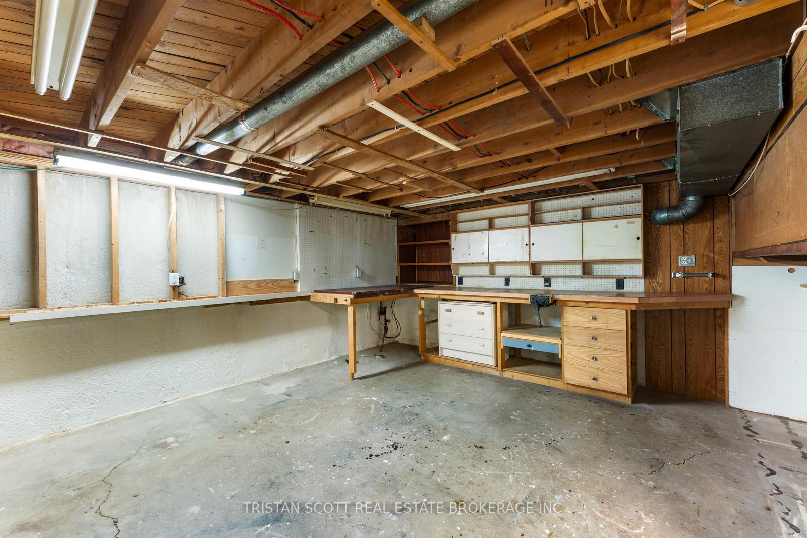 Photo 23 of 79 Glen Castle Drive, Hamilton, Red Hill — HOMEH
