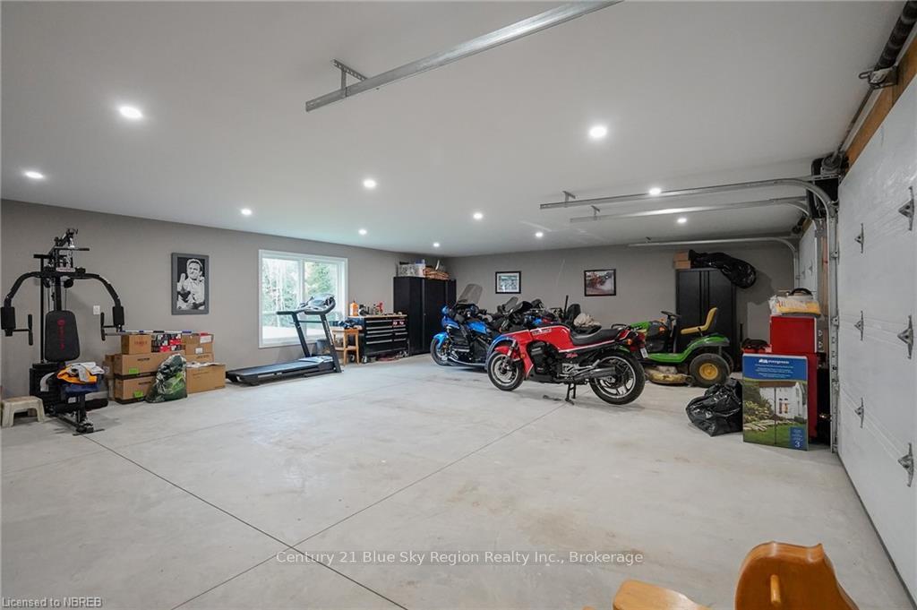 Photo 10 of 1040 Development Road, Bonfield — HOMEH