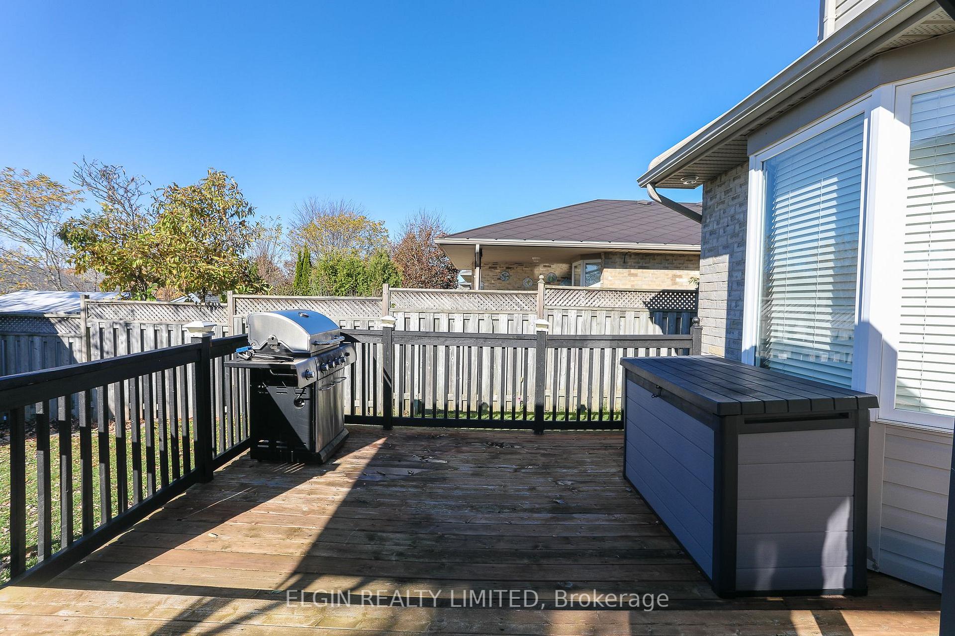 Photo 32 of 22 Cook Crescent, St. Thomas — HOMEH