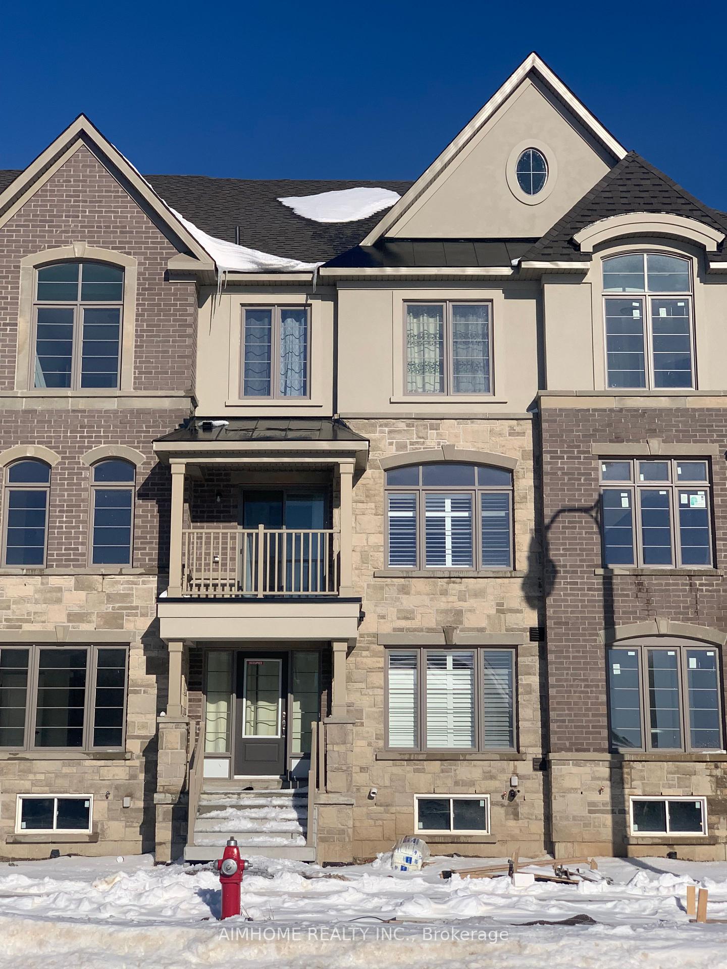 Front of 12 Summerbeam Way