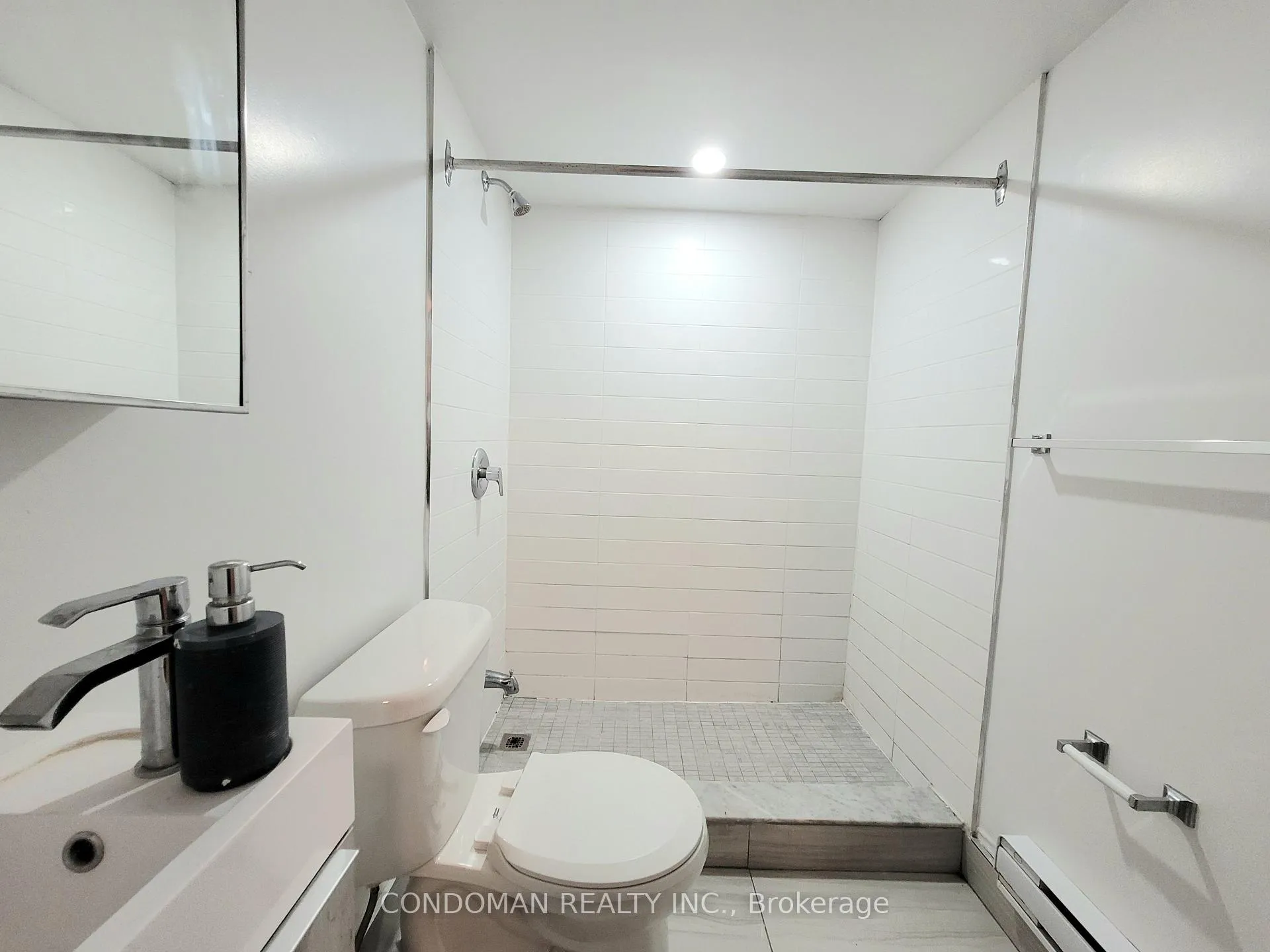 Photo 5 of Unit 101, 1371 King Street W, Toronto, South Parkdale — HOMEH