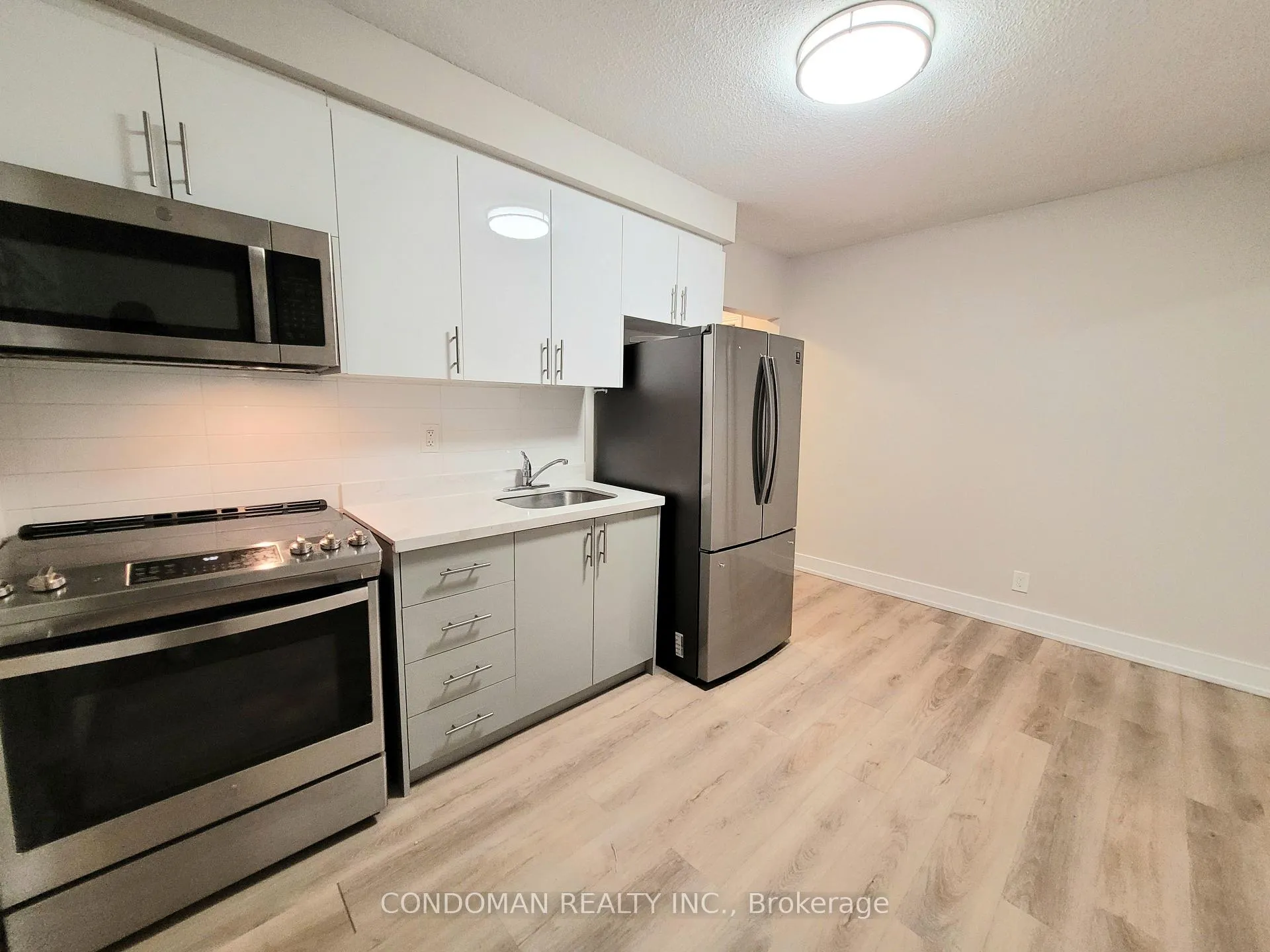 Photo 7 of Unit 101, 1371 King Street W, Toronto, South Parkdale — HOMEH