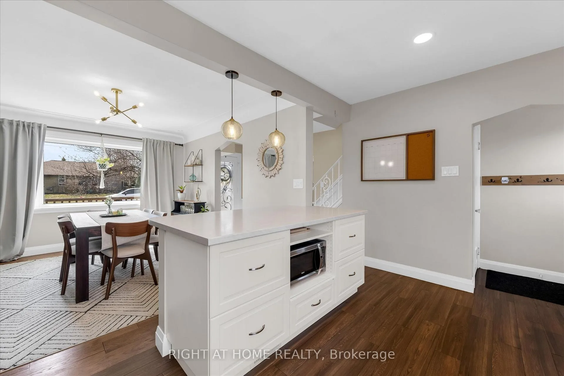 Photo 16 of 74 Glenview Drive, Hamilton, Stoney Creek — HOMEH