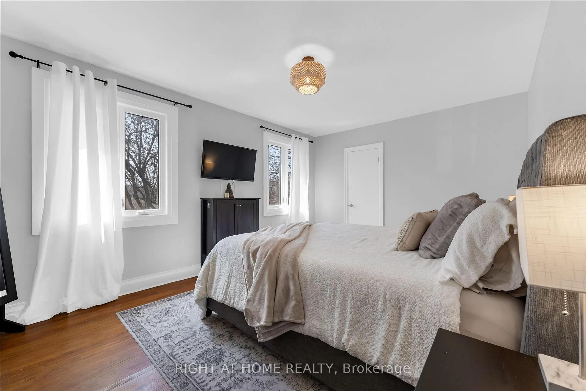 Photo 25 of 74 Glenview Drive, Hamilton, Stoney Creek — HOMEH