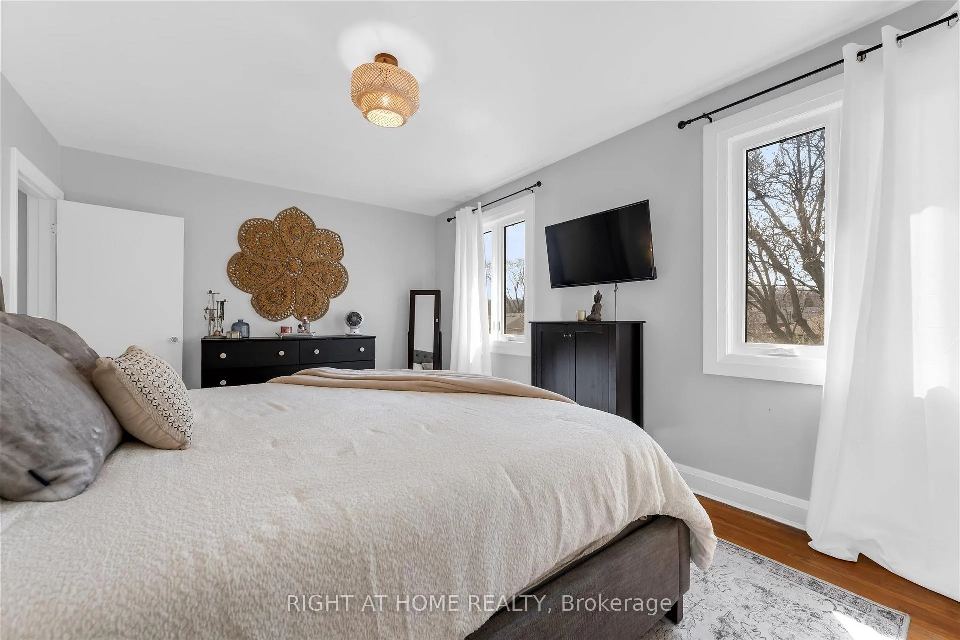 Photo 27 of 74 Glenview Drive, Hamilton, Stoney Creek — HOMEH