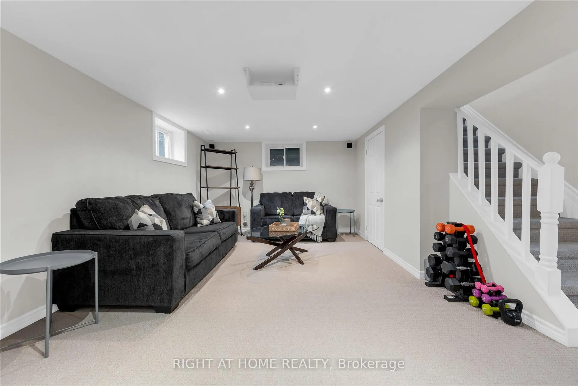 Photo 30 of 74 Glenview Drive, Hamilton, Stoney Creek — HOMEH