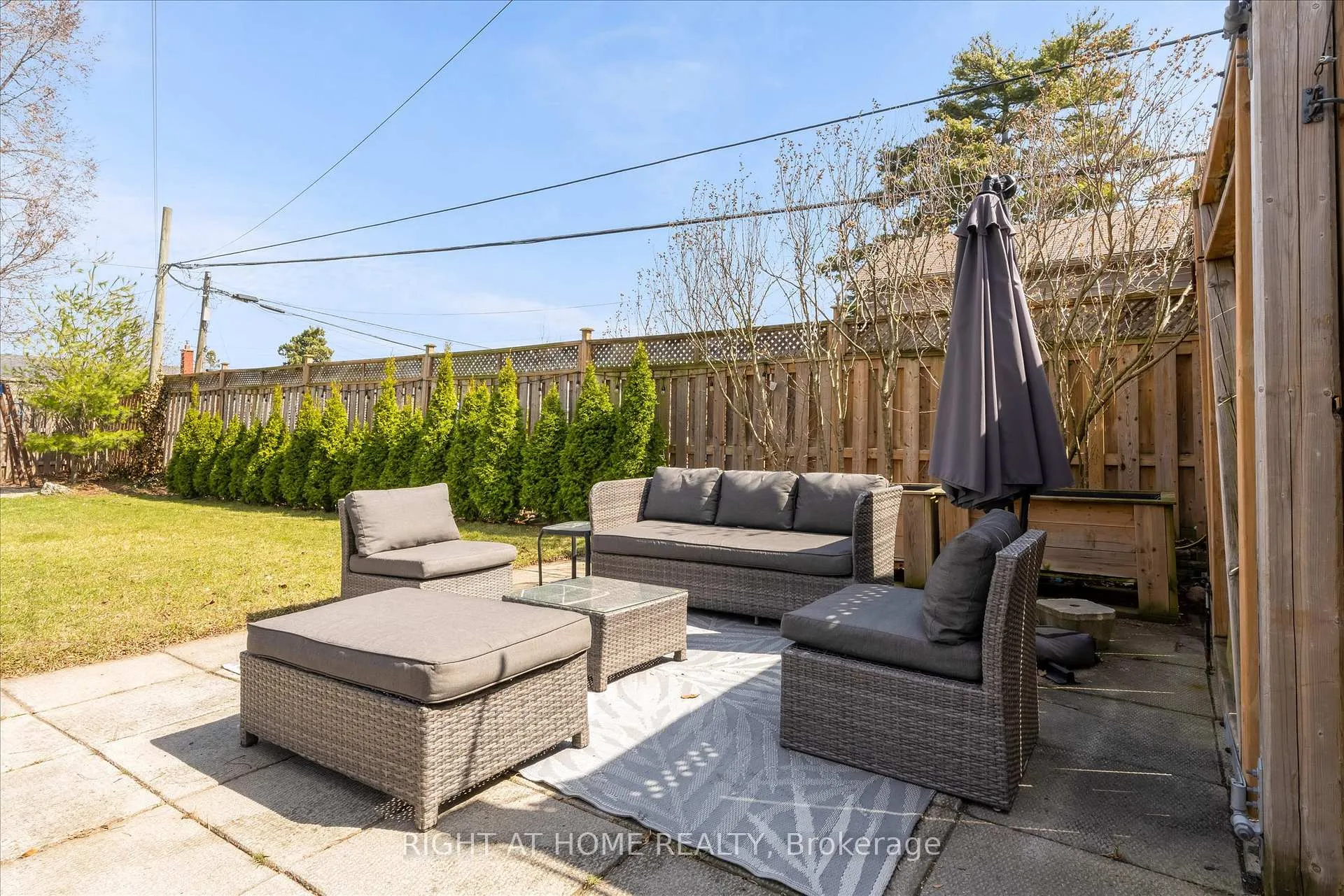Photo 36 of 74 Glenview Drive, Hamilton, Stoney Creek — HOMEH