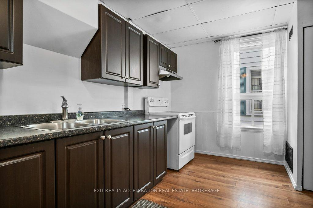 Photo 14 of 448 Thomas Street, Deseronto, Deseronto (Town) — HOMEH