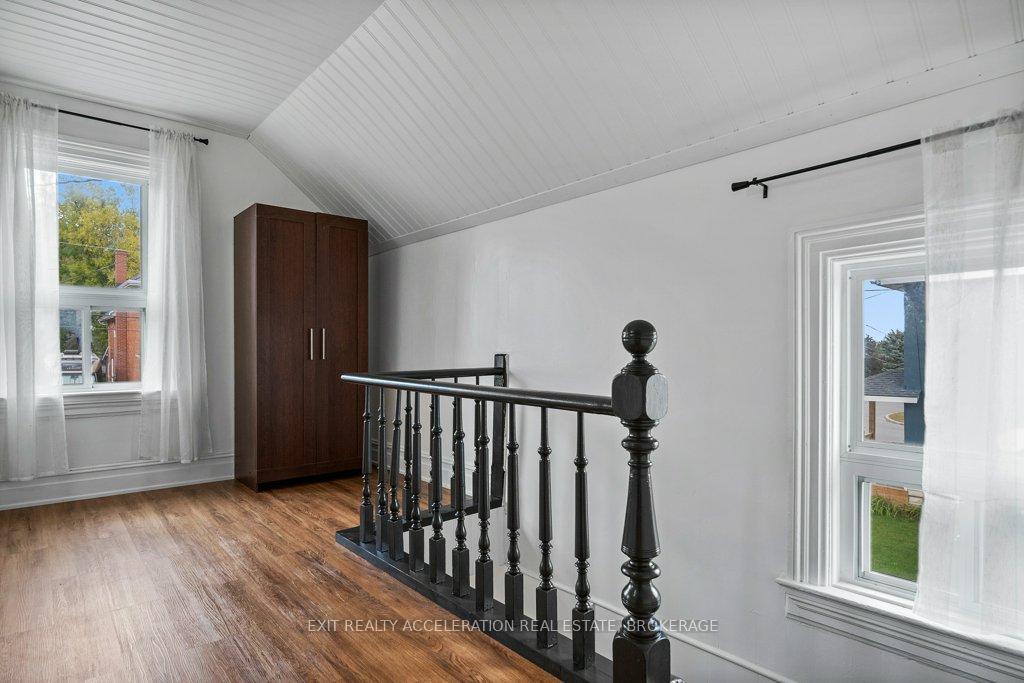 Photo 15 of 448 Thomas Street, Deseronto, Deseronto (Town) — HOMEH