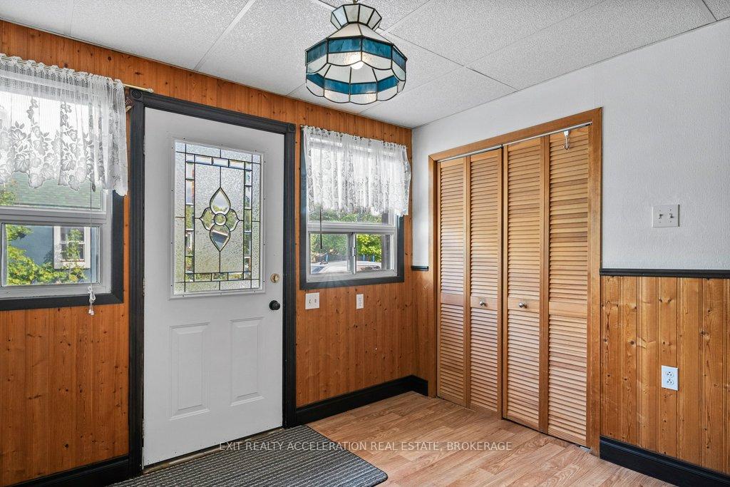 Photo 22 of 448 Thomas Street, Deseronto, Deseronto (Town) — HOMEH