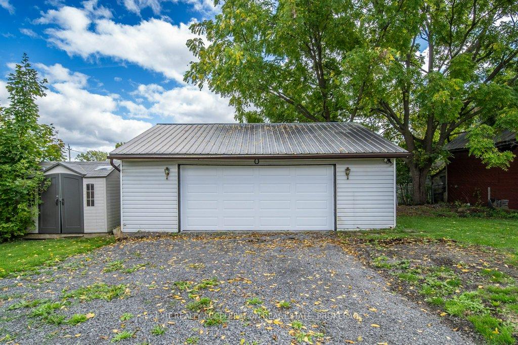 Photo 35 of 448 Thomas Street, Deseronto, Deseronto (Town) — HOMEH