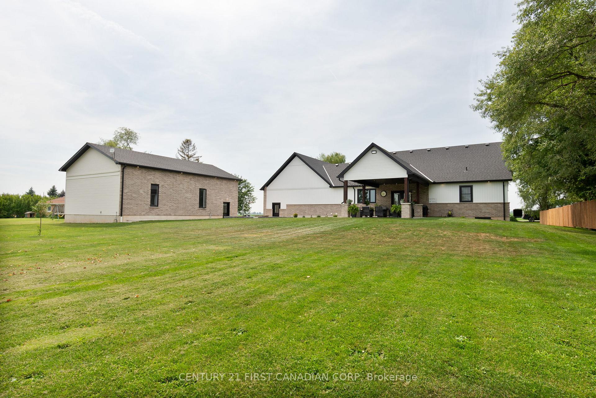 Photo 38 of 8848 Walker Road, Malahide, Rural Malahide — HOMEH