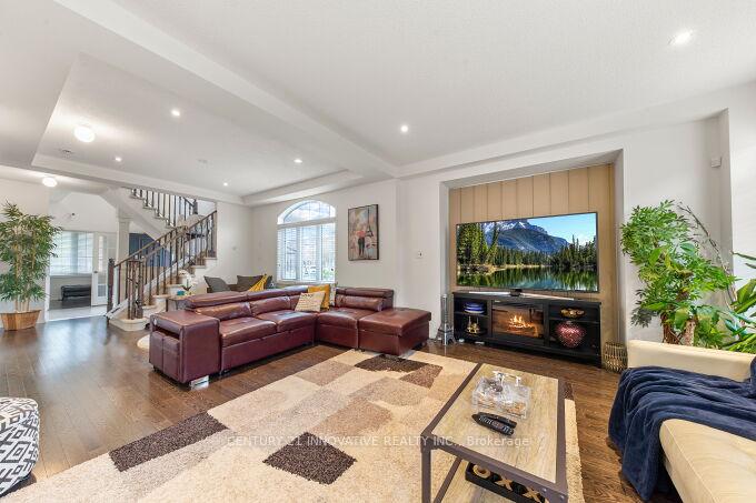 Photo 11 of 2 Raithby Crescent, Ajax, Central East — HOMEH