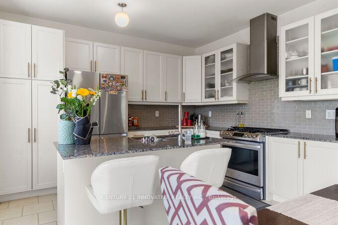 Photo 17 of 2 Raithby Crescent, Ajax, Central East — HOMEH