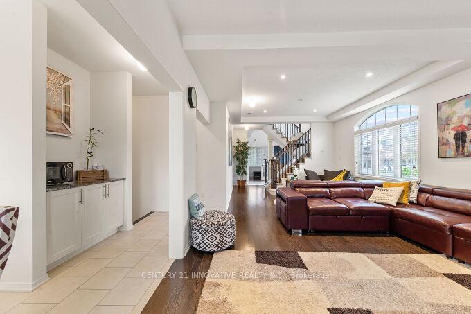 Photo 21 of 2 Raithby Crescent, Ajax, Central East — HOMEH