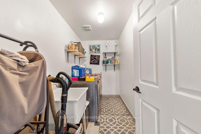 Photo 22 of 2 Raithby Crescent, Ajax, Central East — HOMEH