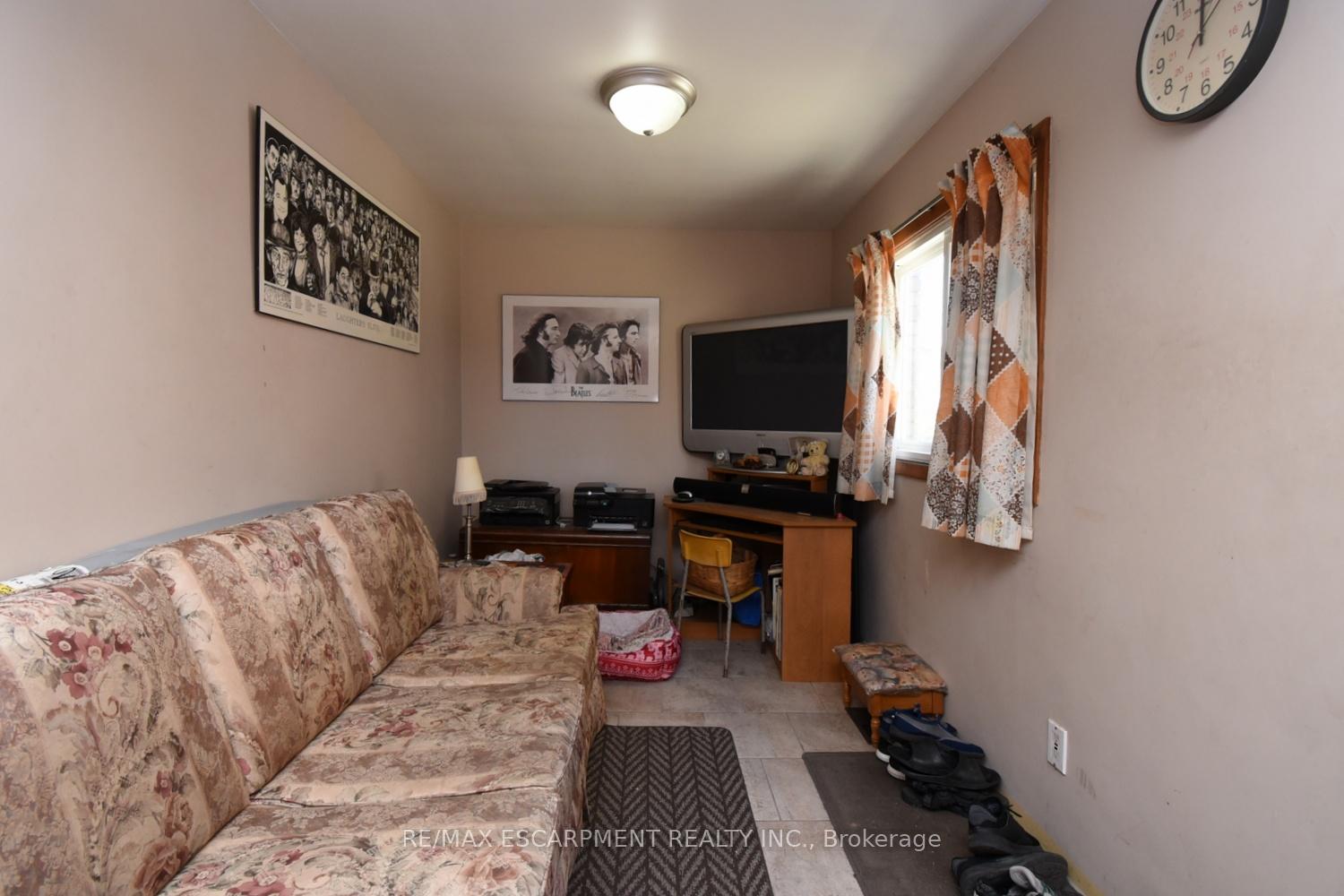 Photo 17 of 152 West 4th Street, Hamilton, Bonnington — HOMEH