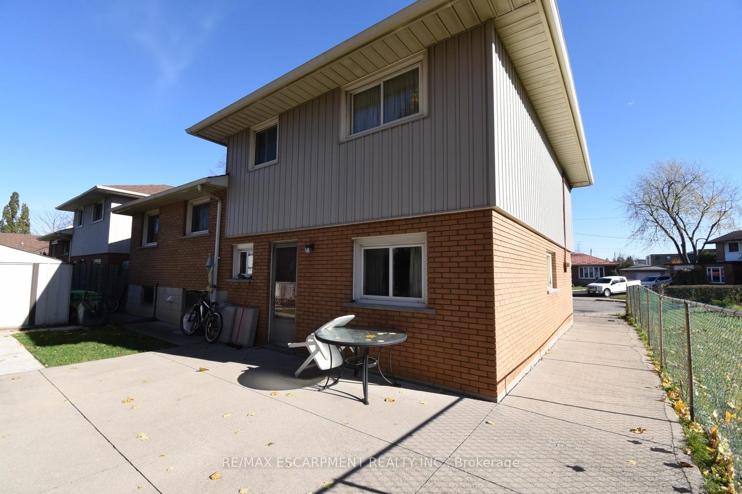 Photo 21 of 152 West 4th Street, Hamilton, Bonnington — HOMEH