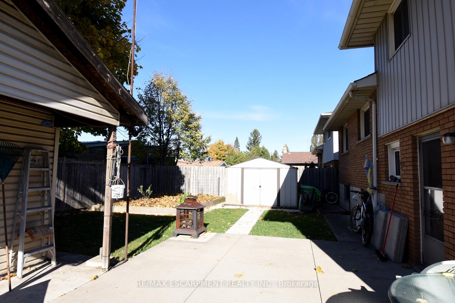 Photo 24 of 152 West 4th Street, Hamilton, Bonnington — HOMEH