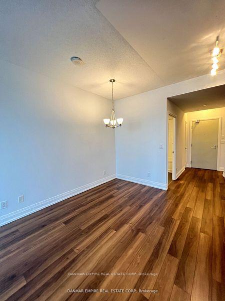 Photo 7 of Unit 2203, 7165 Yonge Street, Markham, Thornhill — HOMEH
