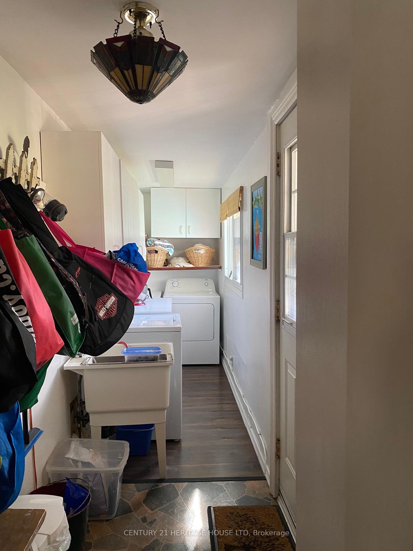 Photo 13 of 78 Forest Avenue, St. Thomas — HOMEH