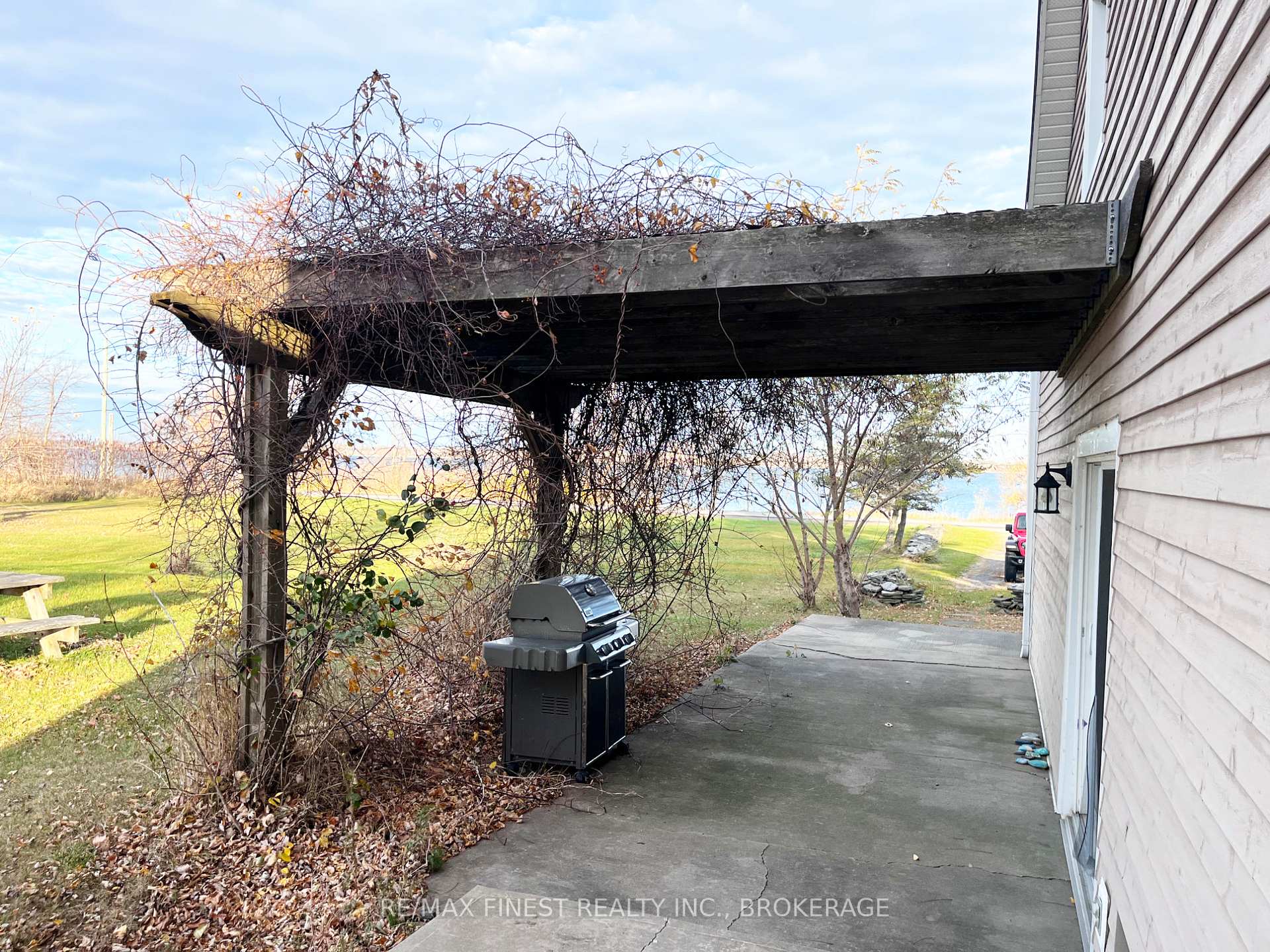 Photo 59 of 11945 Front Road, Frontenac Islands, The Islands — HOMEH