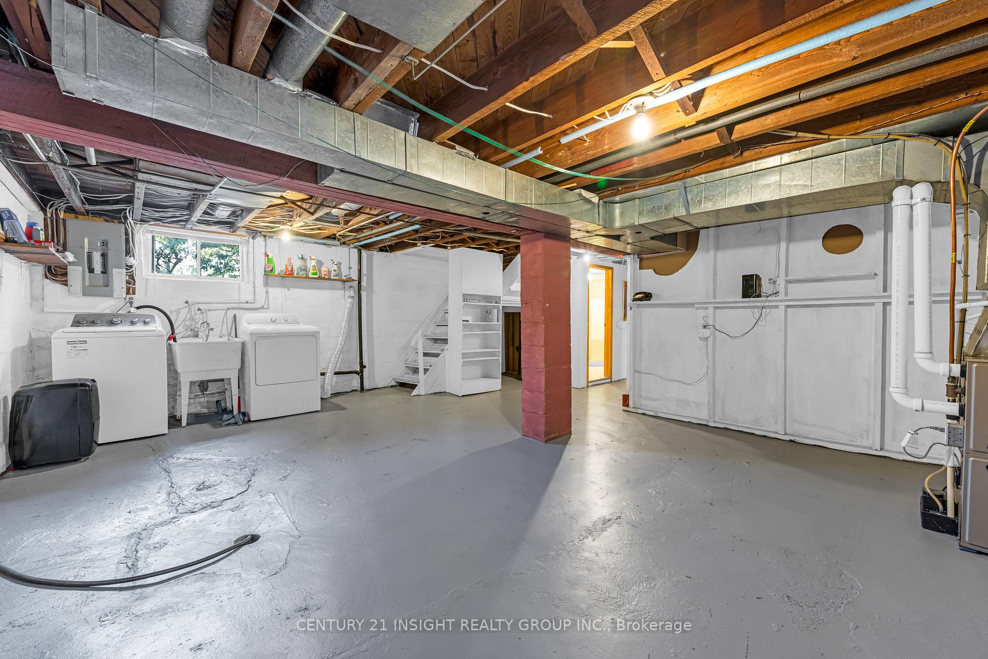 Photo 26 of 155 Walter Avenue S, Hamilton, Glenview — HOMEH