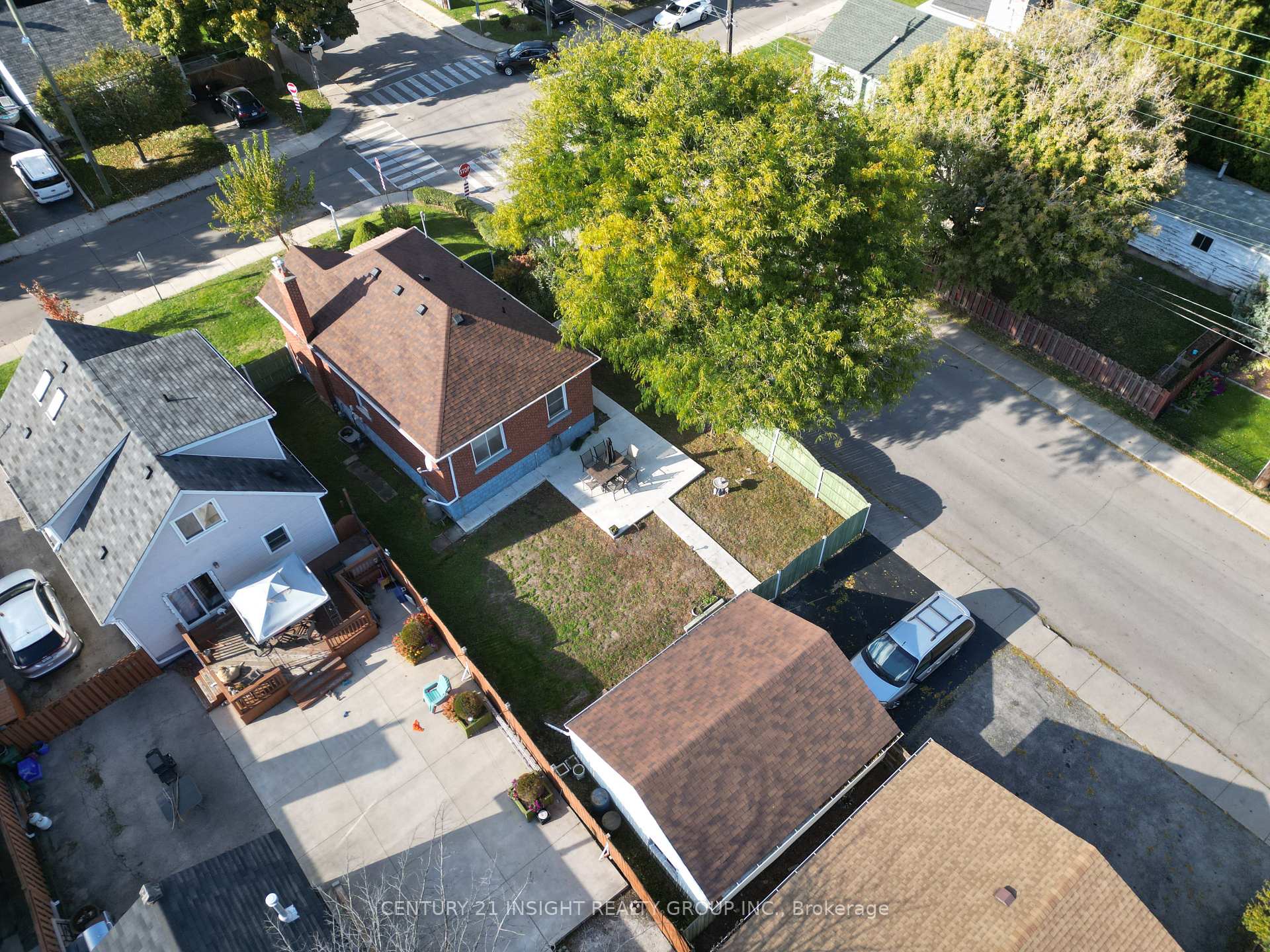 Photo 34 of 155 Walter Avenue S, Hamilton, Glenview — HOMEH