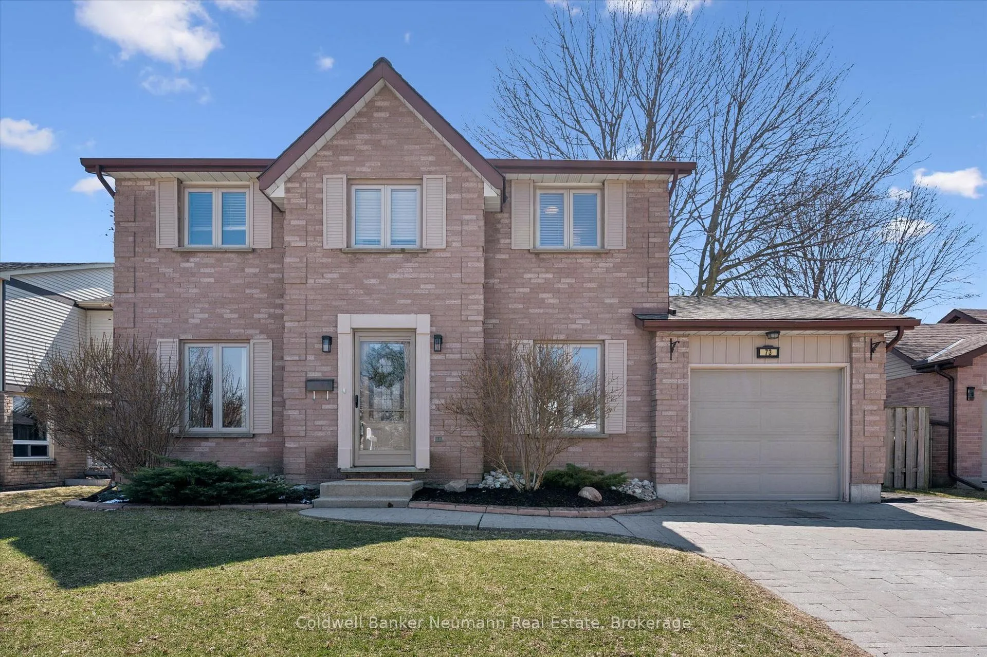 Photo 1 of 73 Pathfinder Crescent, Kitchener, Pioneer Park — HOMEH