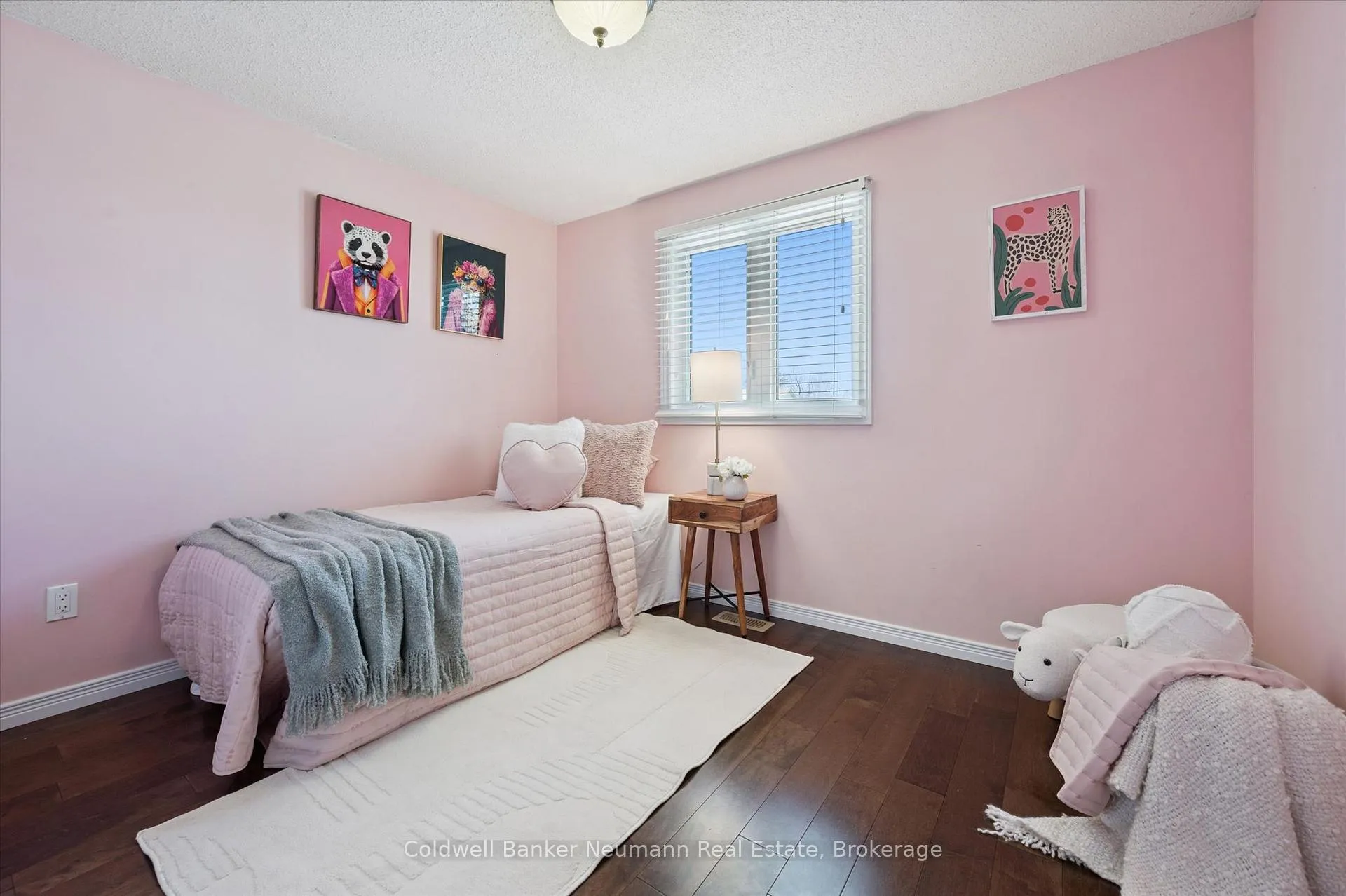 Photo 14 of 73 Pathfinder Crescent, Kitchener, Pioneer Park — HOMEH