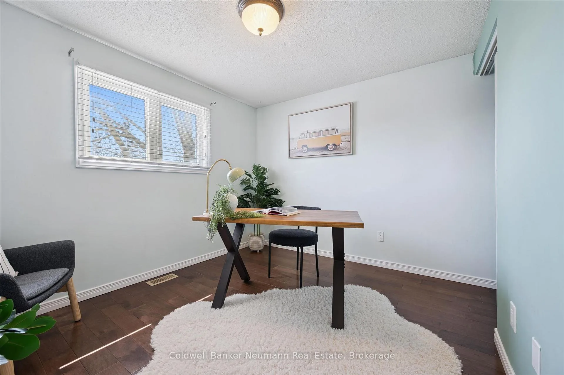 Photo 16 of 73 Pathfinder Crescent, Kitchener, Pioneer Park — HOMEH