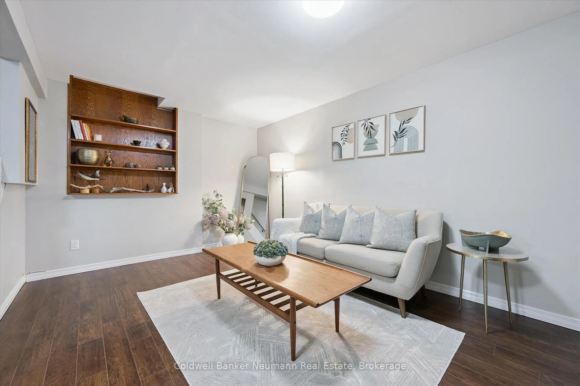 Photo 32 of 73 Pathfinder Crescent, Kitchener, Pioneer Park — HOMEH