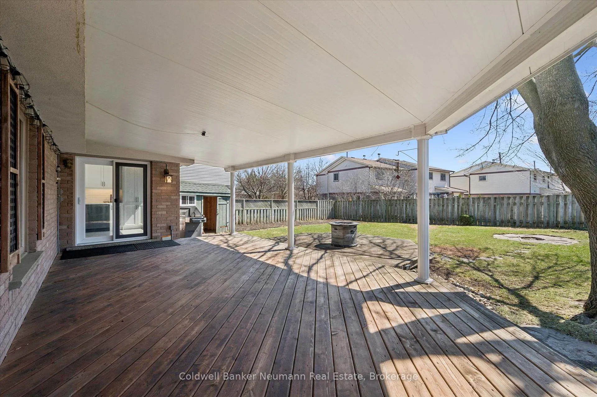 Photo 35 of 73 Pathfinder Crescent, Kitchener, Pioneer Park — HOMEH