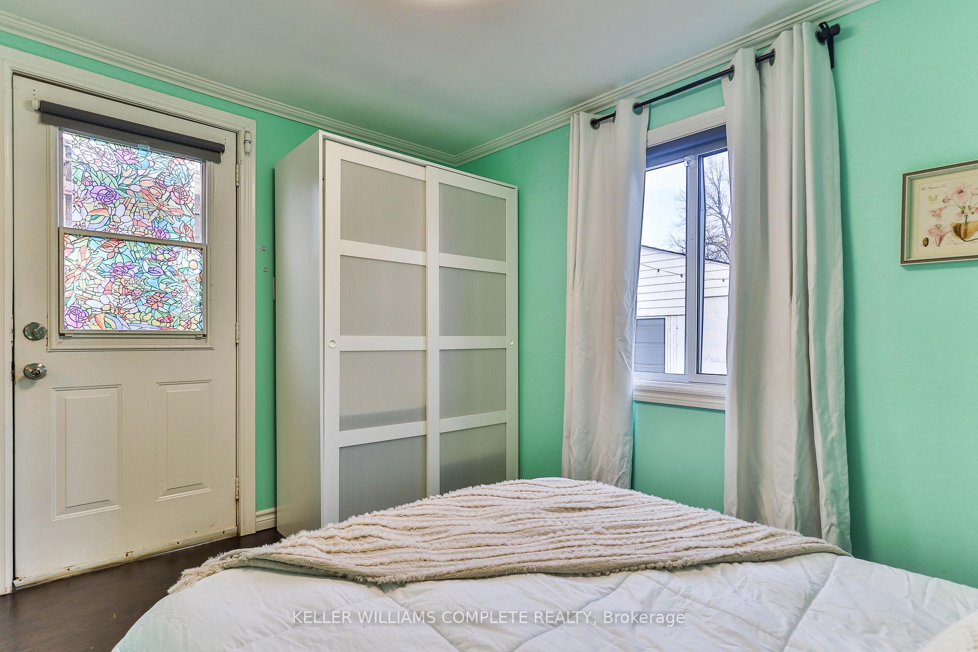 Photo 18 of 419 Upper Sherman Avenue, Hamilton, Raleigh — HOMEH