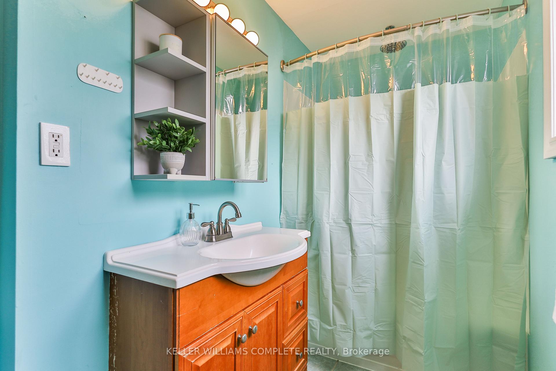 Photo 29 of 419 Upper Sherman Avenue, Hamilton, Raleigh — HOMEH