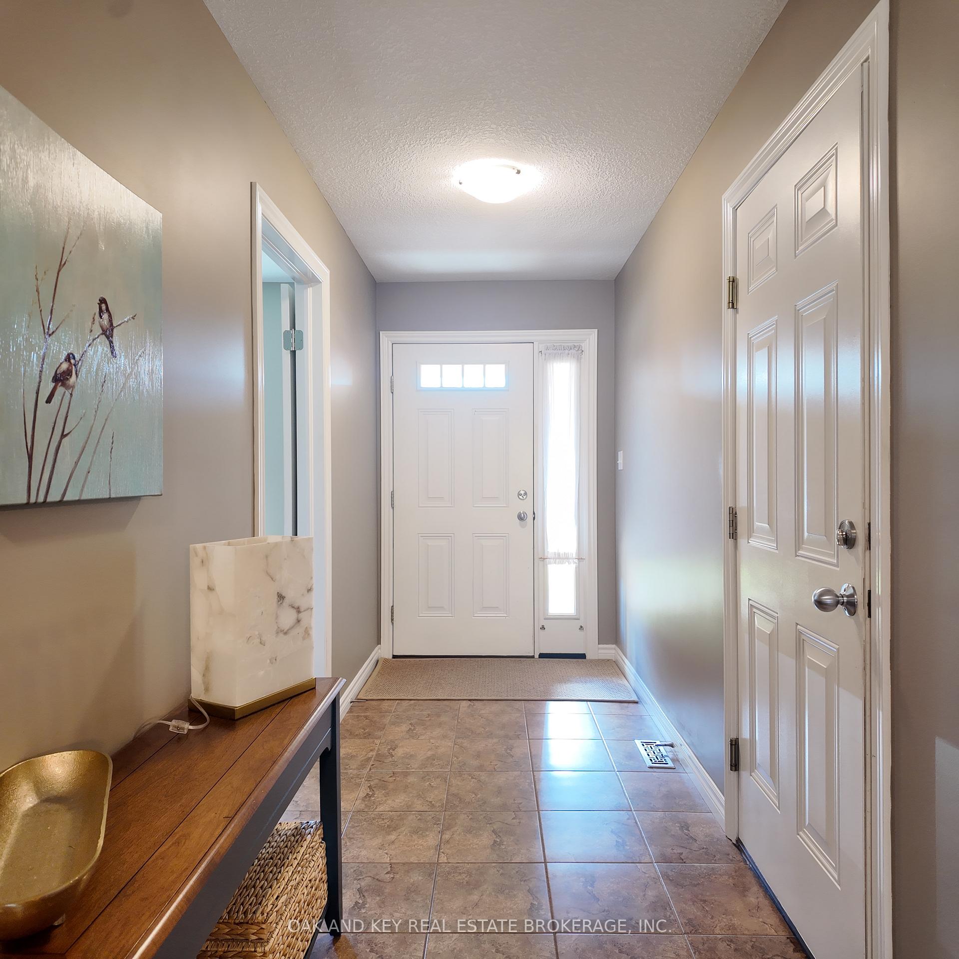 Photo 3 of 69 Greenway Boulevard, St. Thomas — HOMEH
