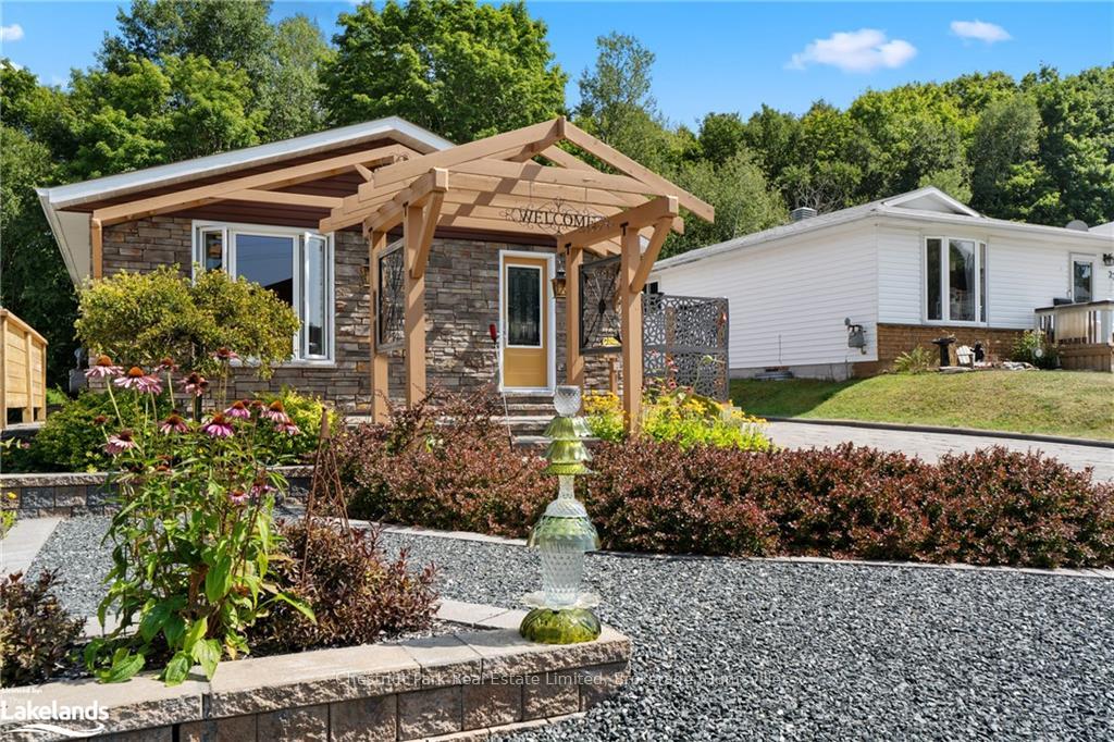 Photo 84 of 20 Colwill Drive, Elliot Lake — HOMEH