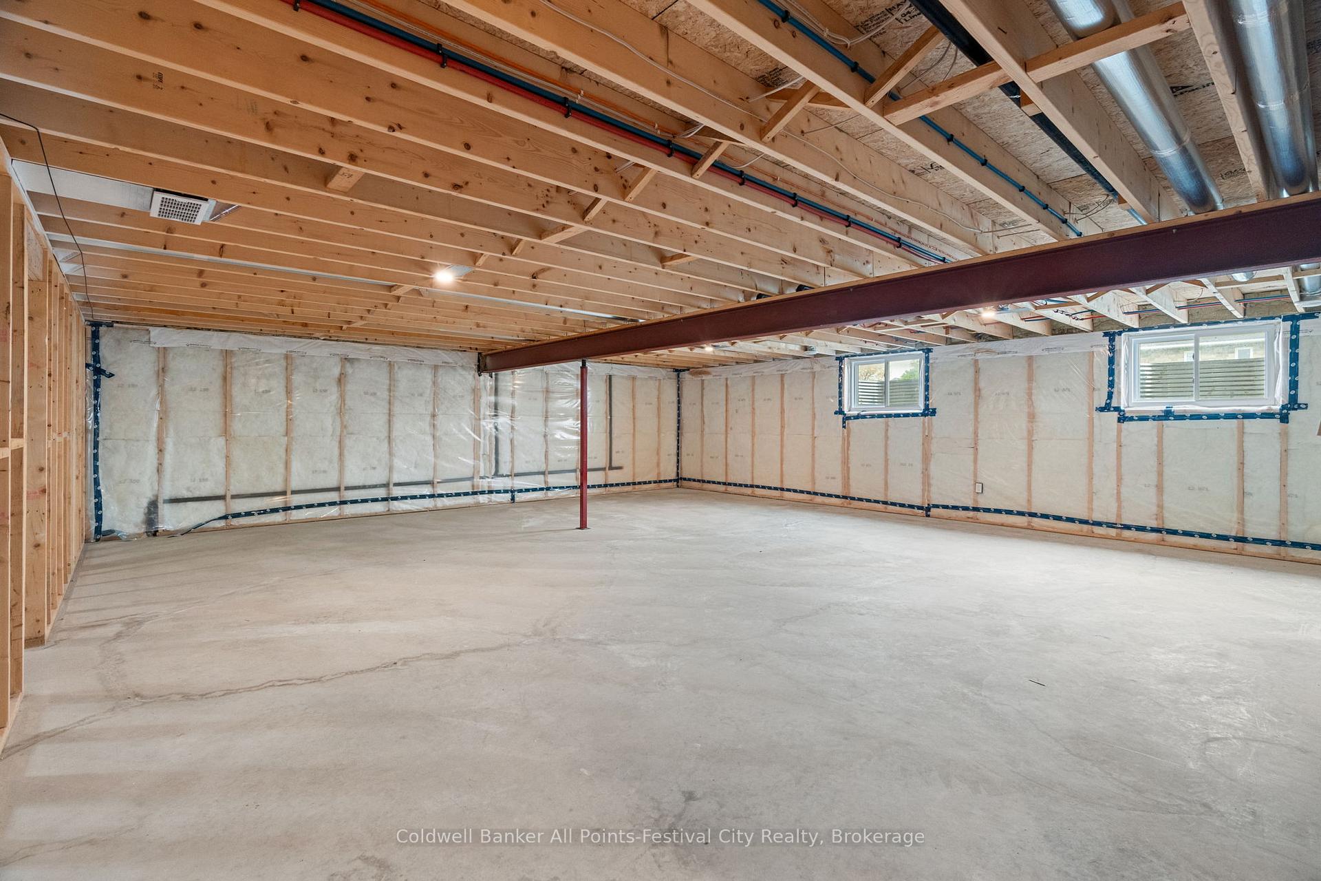 Photo 43 of 432 Coast Drive S, Goderich, Goderich (Town) — HOMEH