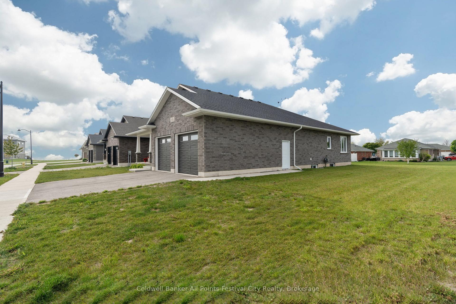 Photo 39 of 432 Coast Drive S, Goderich, Goderich (Town) — HOMEH